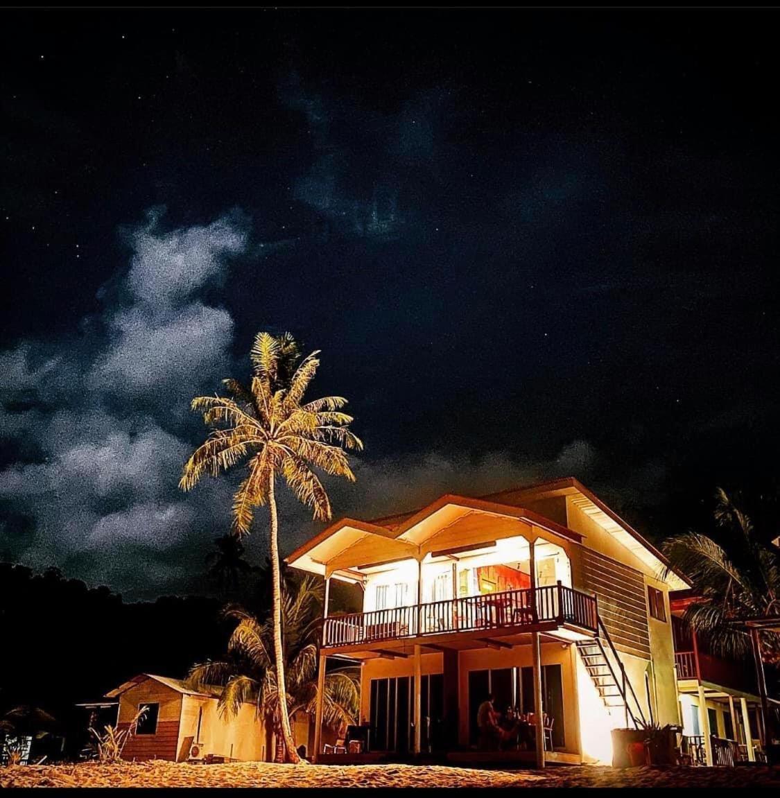Tiongman Scubadive & Lodge Kampong Juara Екстер'єр фото